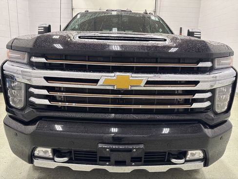 Used 2021 Chevrolet Silverado 3500 High Country image 8