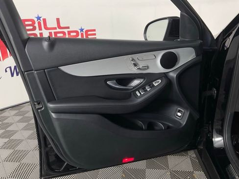 Used 2022 Mercedes-Benz GLC 300 image 12
