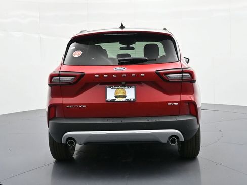 New 2026 Ford Escape Active w/ Active Premium Tech Pack image 7