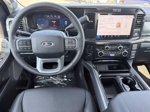 New 2026 Ford F250 Lariat w/ FX4 Off-Road Package AWD/4WD image 26