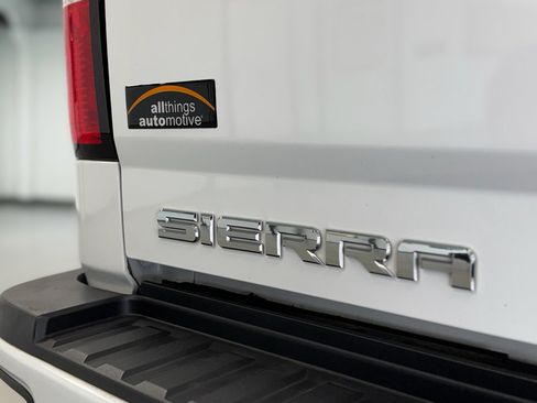 Used 2015 GMC Sierra 2500 Denali w/ Duramax Plus Package image 42
