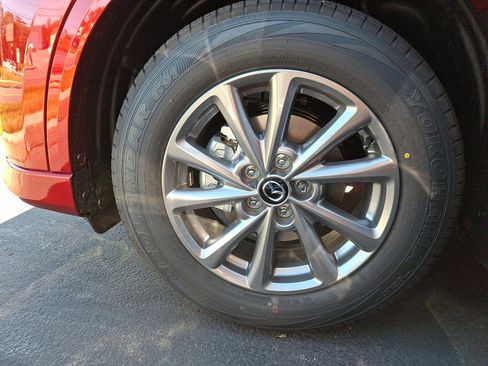 New 2025 MAZDA CX-5 AWD 2.5 S w/ Preferred Package image 4