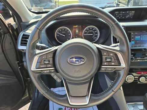 Used 2021 Subaru Forester Premium AWD/4WD image 32
