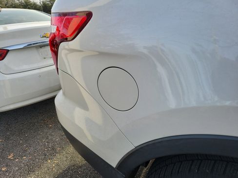 Used 2015 Ford Explorer Limited w/ Equipment Group 301A image 17