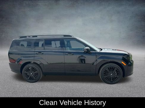 Used 2026 Hyundai Santa Fe Calligraphy AWD/4WD image 3