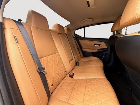 Used 2023 Nissan Sentra SV w/ SV Premium Package FWD image 26