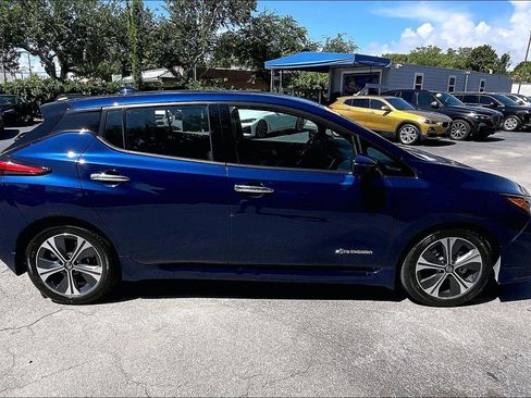 Used 2019 Nissan Leaf SL w/ SL Technology Package FWD image 31