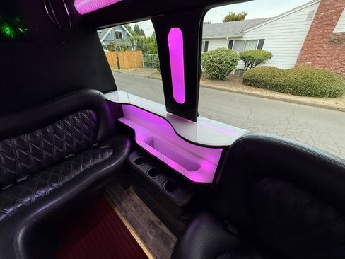 Used 2012 Mercedes-Benz Sprinter 2500 image 18