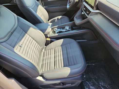 New 2026 Ford Explorer ST-Line AWD/4WD image 29
