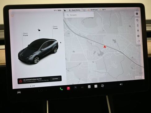 Used 2021 Tesla Model Y Long Range AWD/4WD image 19