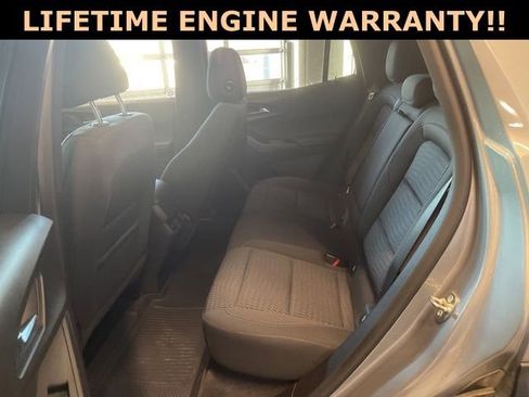 Used 2025 Chevrolet Equinox LT w/ Safety and Technology Package image 28