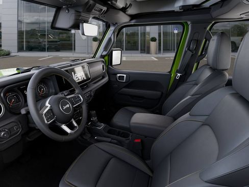 New 2026 Jeep Wrangler Unlimited Sahara AWD/4WD image 23