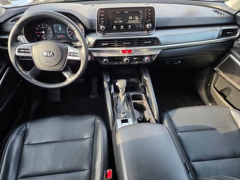 Used 2020 Kia Telluride LX image 13
