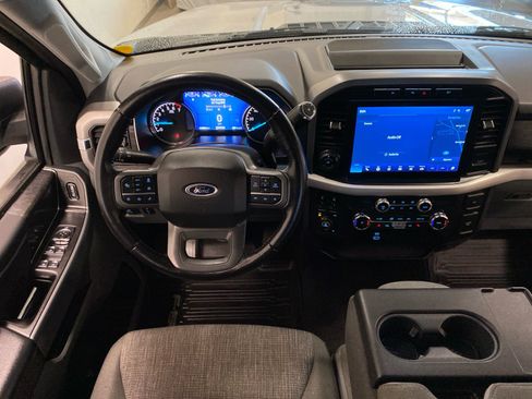 Certified 2022 Ford F150 XLT w/ Equipment Group 302A High image 11