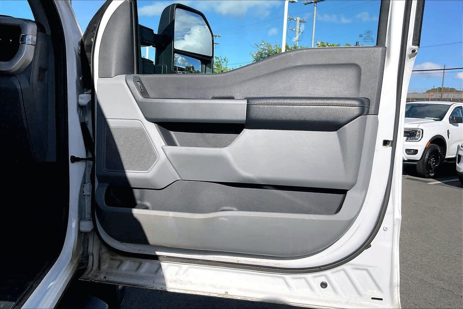 Used 2024 Ford F250 XLT AWD/4WD image 28