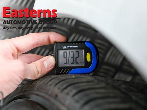 Used 2023 Toyota Camry XLE image 23