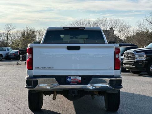Used 2023 Chevrolet Silverado 2500 LT w/ Convenience Package AWD/4WD image 14
