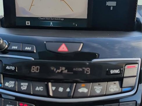 Used 2019 Acura RDX FWD w/ Advance Package image 16