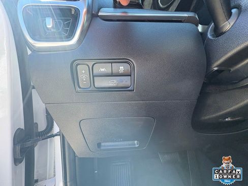 Used 2022 Kia Sorento SX image 15