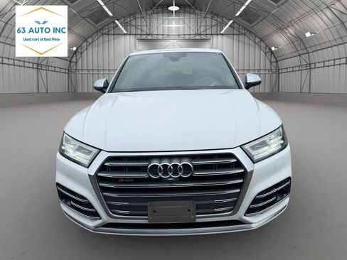 Used 2018 Audi SQ5 Prestige w/ Prestige Package AWD/4WD image 4