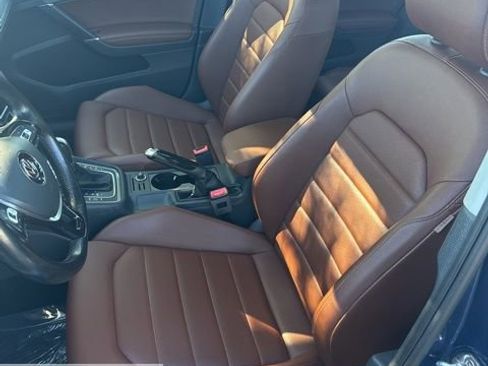 Used 2018 Volkswagen Golf Alltrack SEL image 30