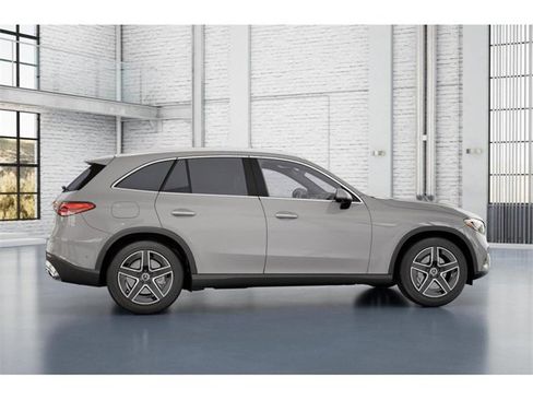 New 2026 Mercedes-Benz GLC 300 4MATIC image 17