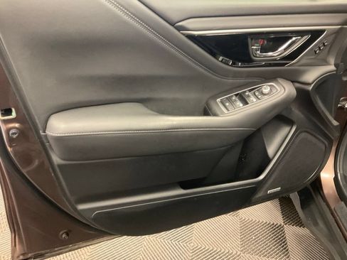 Used 2020 Subaru Outback Limited w/ Popular Package #2 AWD/4WD image 14
