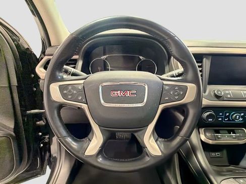 Certified 2022 GMC Acadia Denali w/ Denali Ultimate Package FWD image 10