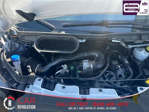 Used 2021 Ford Transit 250 Medium Roof RWD image 13