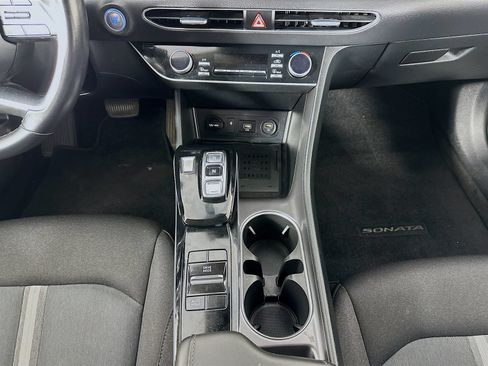 Used 2020 Hyundai Sonata SEL w/ Convenience Package FWD image 17