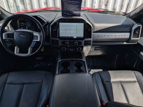 Used 2022 Ford F350 Lariat w/ Chrome Package image 19