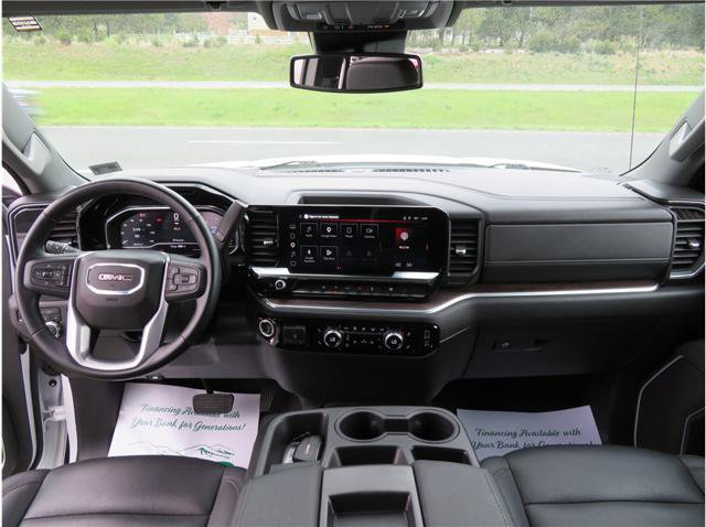 Used 2025 GMC Sierra 1500 SLT AWD/4WD image 6
