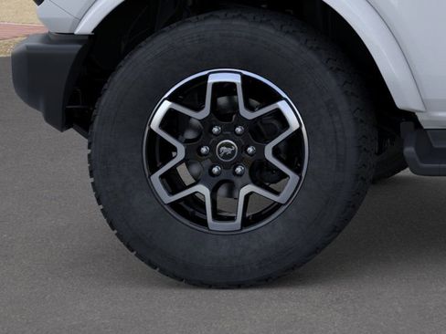 New 2025 Ford Bronco Outer Banks image 21