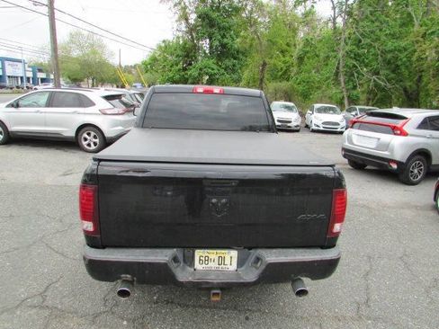 Used 2014 RAM 1500 Express w/ Black Ram 1500 Express Group AWD/4WD image 8