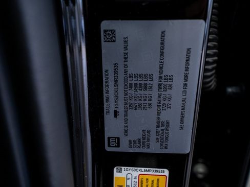 Used 2021 Cadillac Escalade Premium Luxury w/ Driver Assist Tech Package image 61