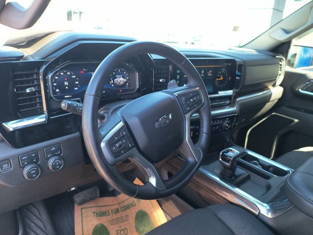 Used 2024 Chevrolet Silverado 1500 RST w/ Z71 Off-Road Package AWD/4WD image 10