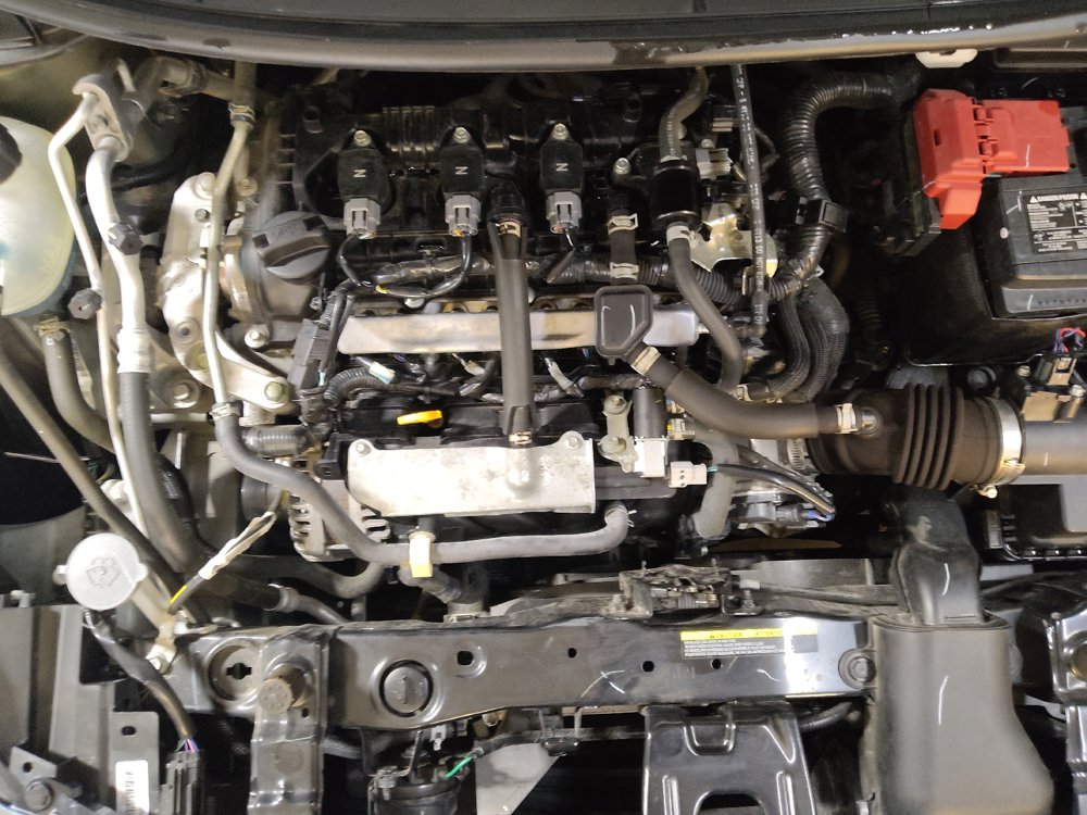 Used 2025 Nissan Versa SV FWD image 30