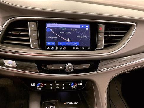 Used 2023 Buick Enclave Essence w/ Experience Buick Package AWD/4WD image 31