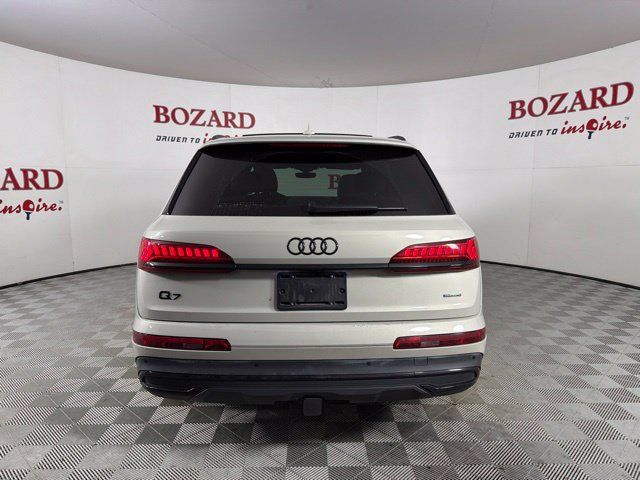 Used 2023 Audi Q7 3.0T Prestige AWD/4WD image 11