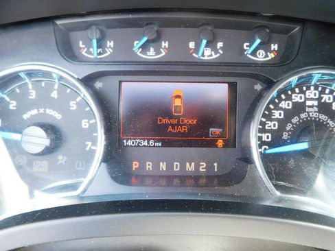 Used 2014 Ford F150 XLT w/ Equipment Group 302A Luxury AWD/4WD image 9