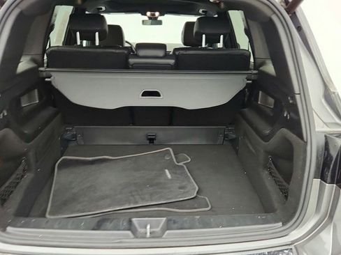 Used 2020 Mercedes-Benz GLB 250 GLB 250 4MATIC SUV w/ Premium Package image 21