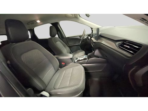 Used 2023 Ford Escape Active w/ Tech Pack #1 AWD/4WD image 17
