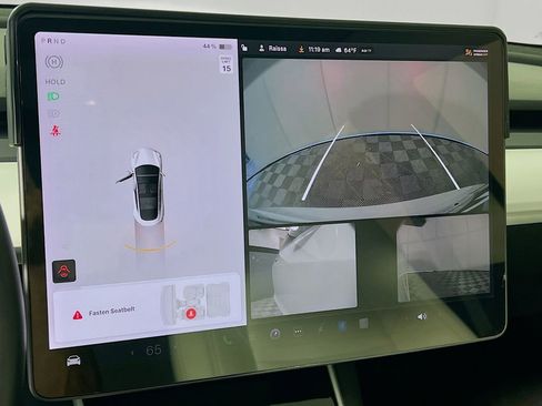 Used 2019 Tesla Model 3 Mid Range RWD image 14