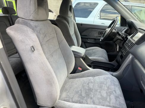 Used 2004 Honda Pilot EX image 20