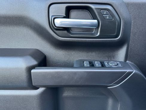 Used 2024 Chevrolet Silverado 1500 Custom w/ Turbomax Blackout Package image 11