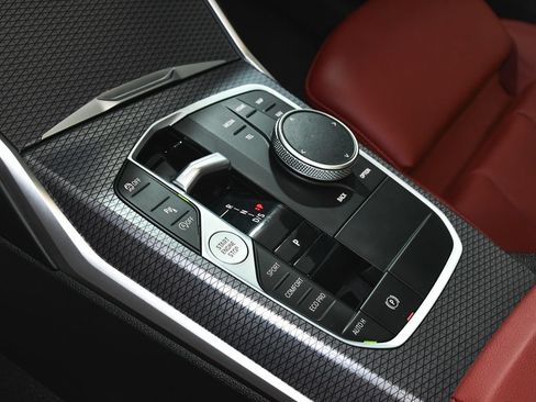 Used 2025 BMW M340i xDrive AWD/4WD image 47