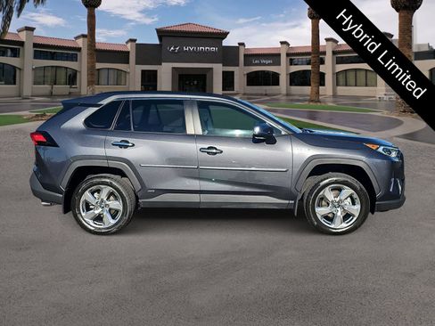 Used 2021 Toyota RAV4 Limited AWD/4WD image 9