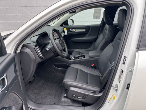 New 2026 Volvo XC40 B5 Plus w/ Protection Package Premier image 14