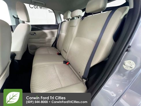 Used 2017 Mitsubishi Outlander Sport ES FWD image 25