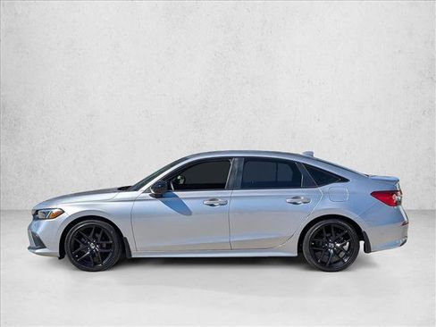 Used 2022 Honda Civic Sport image 9